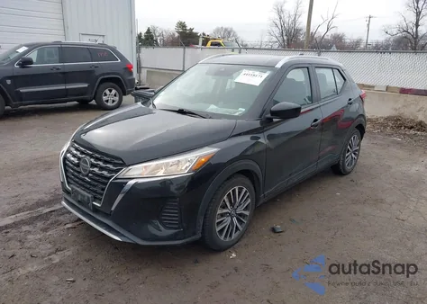 2021 Nissan Kicks Sv Xtronic Cvt z USA, uszkodzony, nr VIN 3N1CP5CV2ML503229